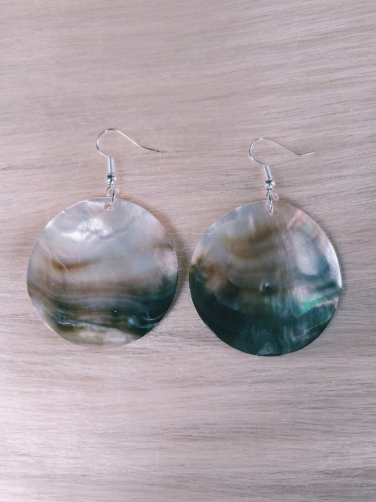 Shell Drop Earrings