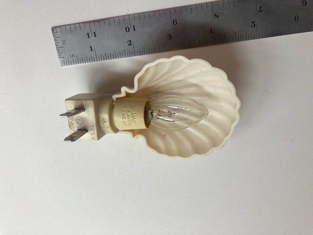 Seashell Shaped Night Light GE Plug in Beach Decor beige white