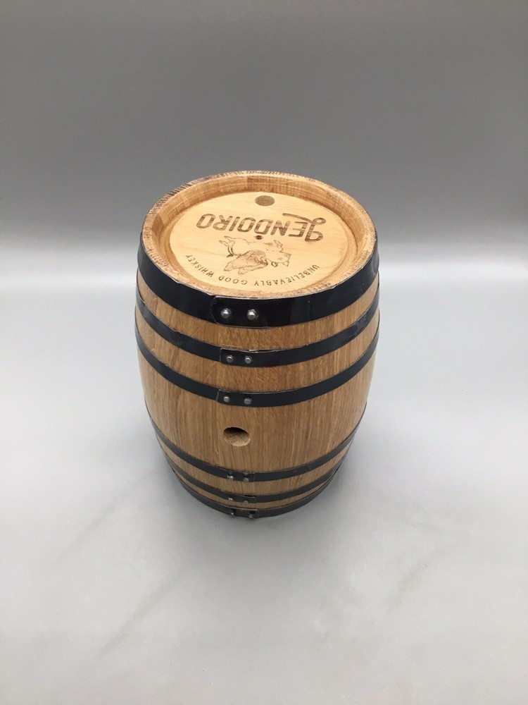 NEW - Man Crates DIY Whiskey Making Kit - Personalized with "LENDOIRO"