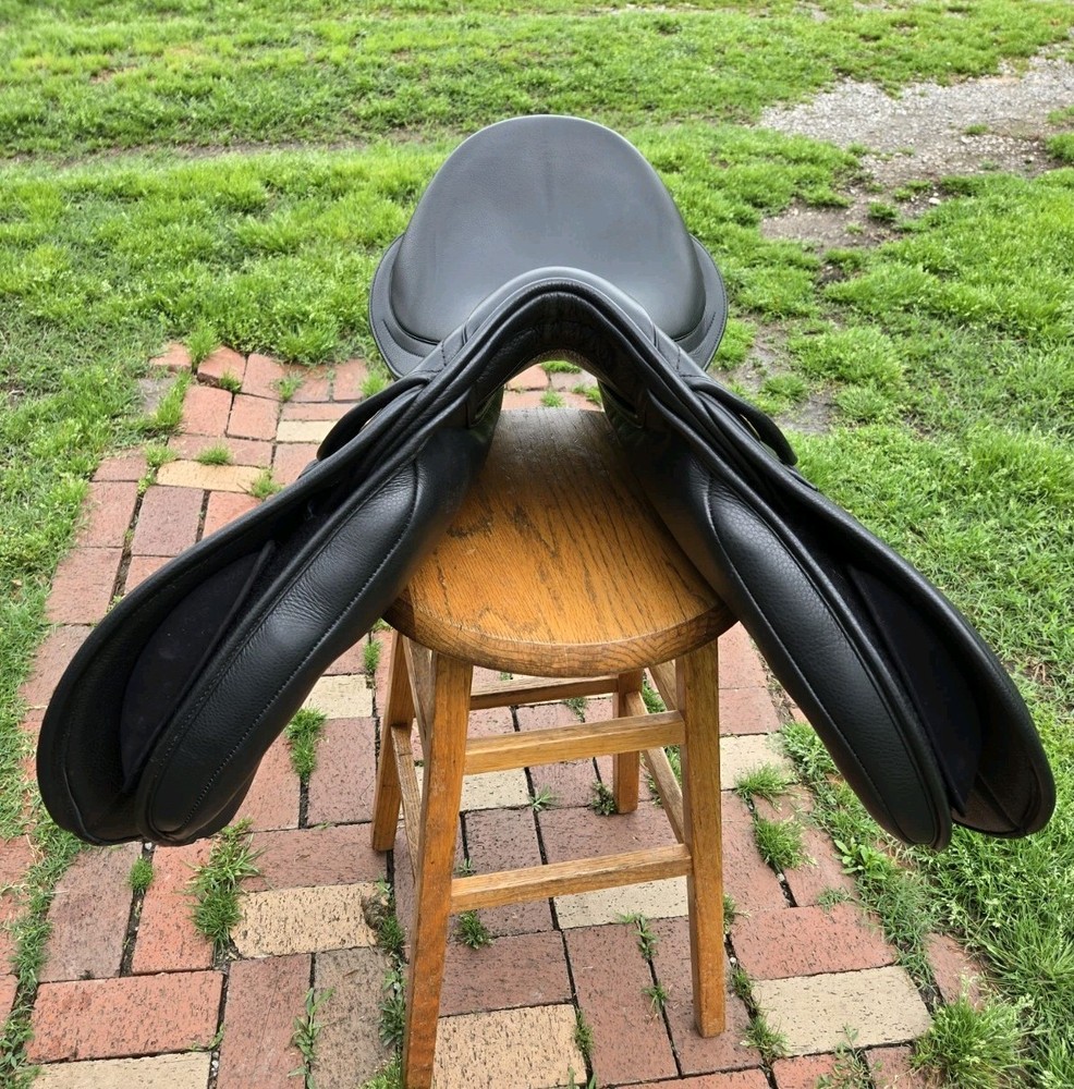 Kent & Masters Compact GP Saddle 18 Adjustable Gullet