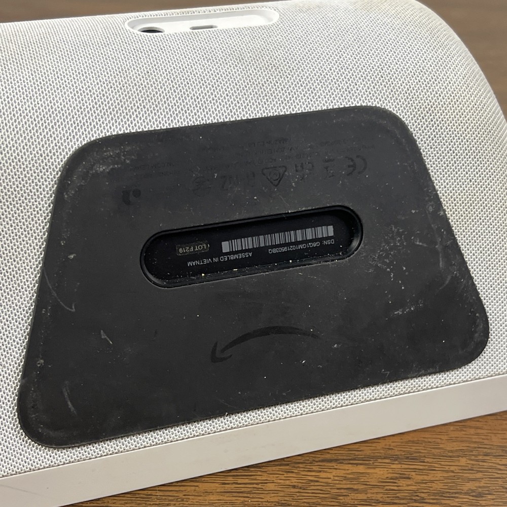 Amazon Echo Show 8 (2nd Gen) Smart Display Speaker - White A8H3N2