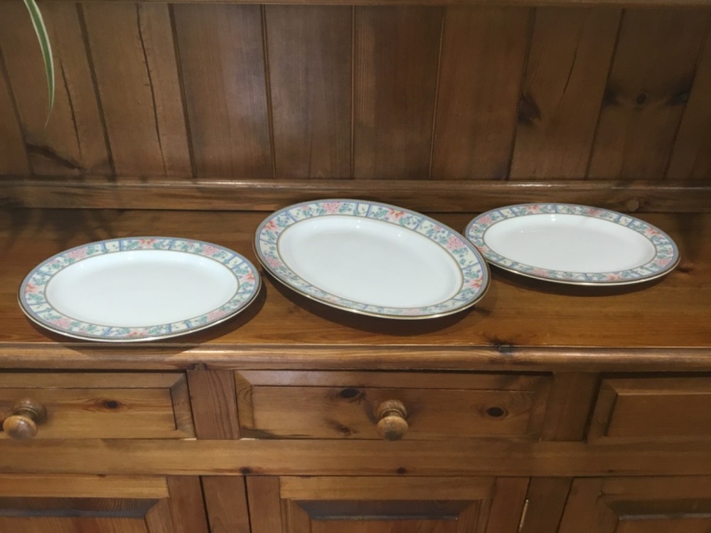 Royal Grafton Sumatra 3 Platters