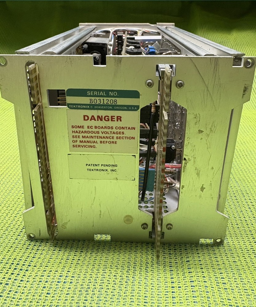 TEKTRONIX FG 504 FUNCTION GENERATOR 40MHz