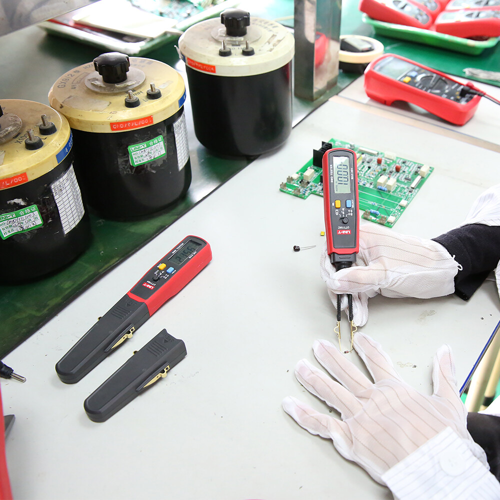 UNI-T UT116A SMD Tester Multimeter LED Diode Continuous Battery Tester