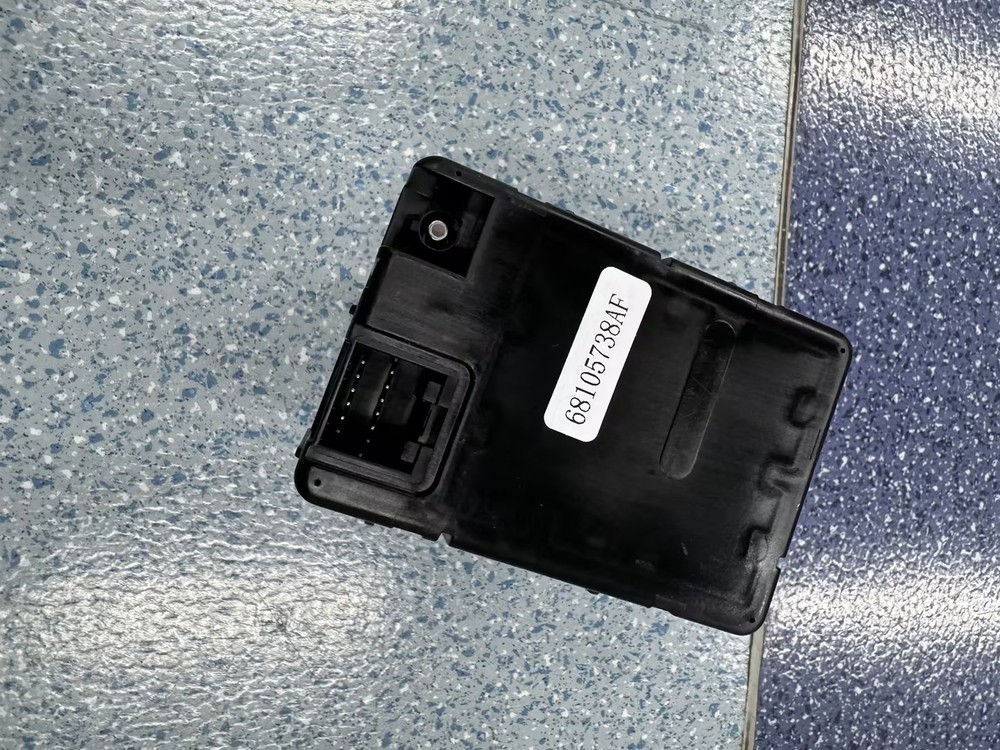 Wireless Ignition Node Remote Start Module 68105738AF For Dodge RAM 2011-2014