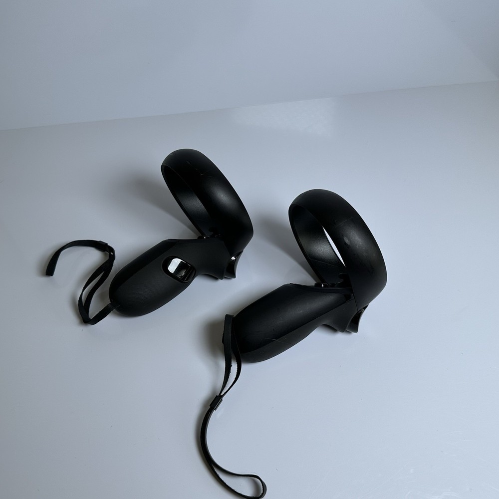 Oculus Rift S PC-Powered VR Gaming Headset Wired Cable Working Tested