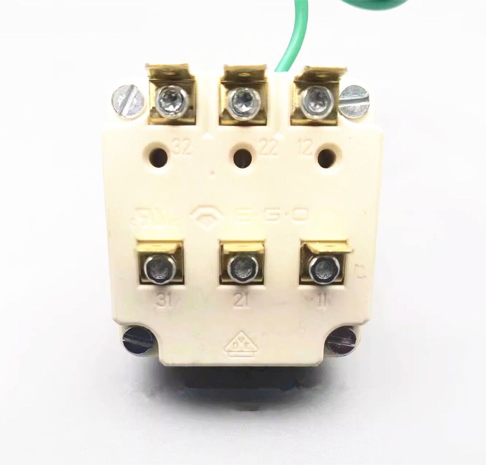 Three-phase EGO mechanical temperature control switch 30 ~ 110℃ 55.34022.170