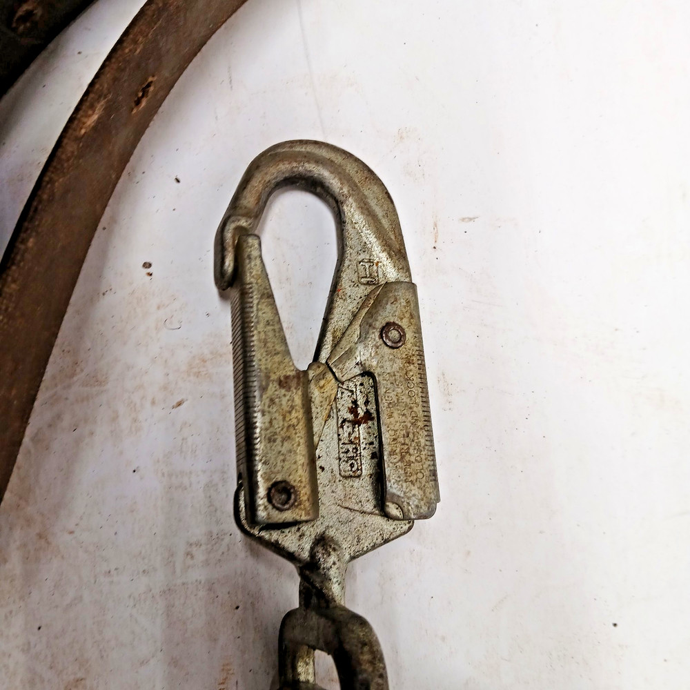 BASHLIN, DOUBLE LOCKING, SAFETY STRAP, DOM 702, 5AN-2HL