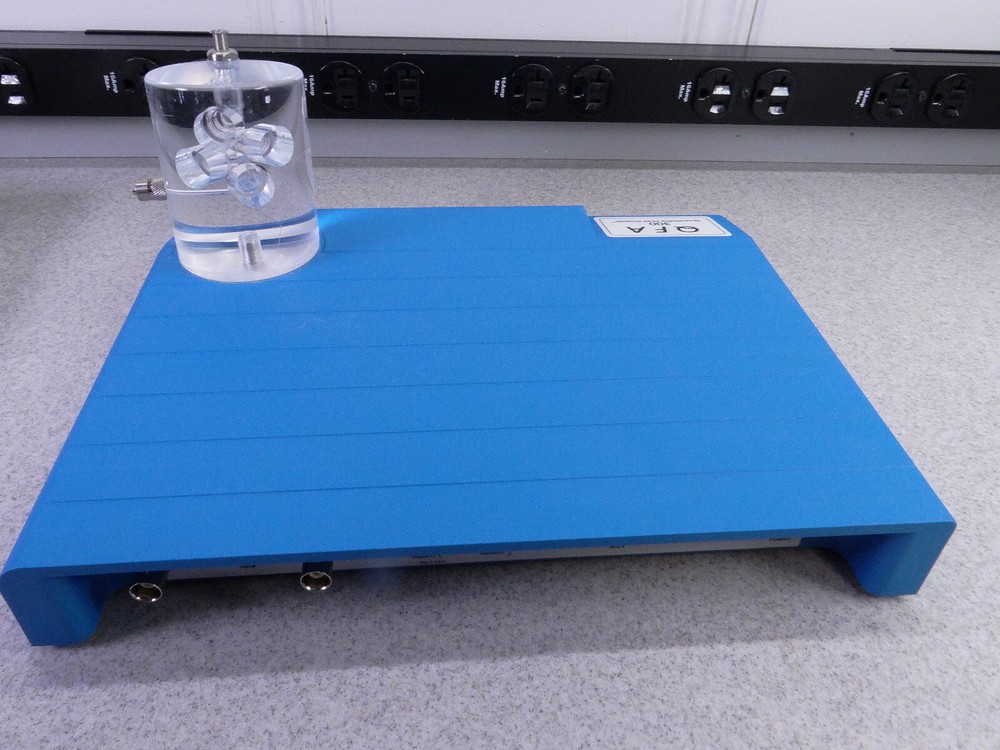 QFA 300 Quantitative Fluid Analysis Analyzer Blood Body Fluid Health Science