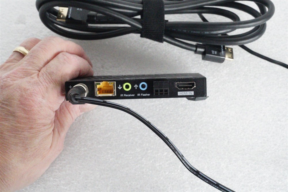 Binary B-540-EXT-70-SLIM Transmitter (Transmitter Only with 18V Power Adapter)