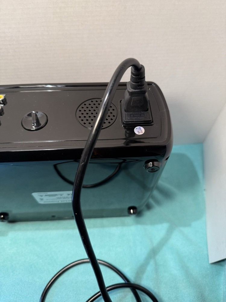 iRULU BL20 Portable Mini LED Projector - Black