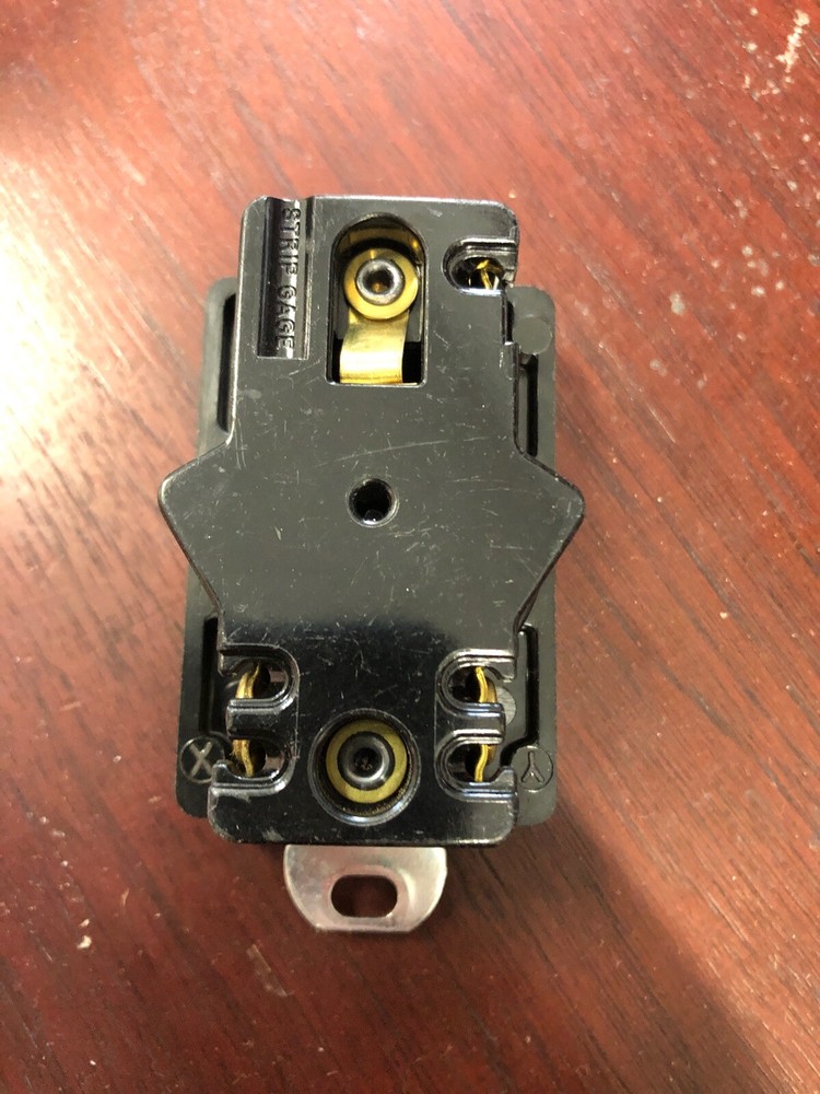Walker Service Fitting 803STC Walkerbox Twist-Lock