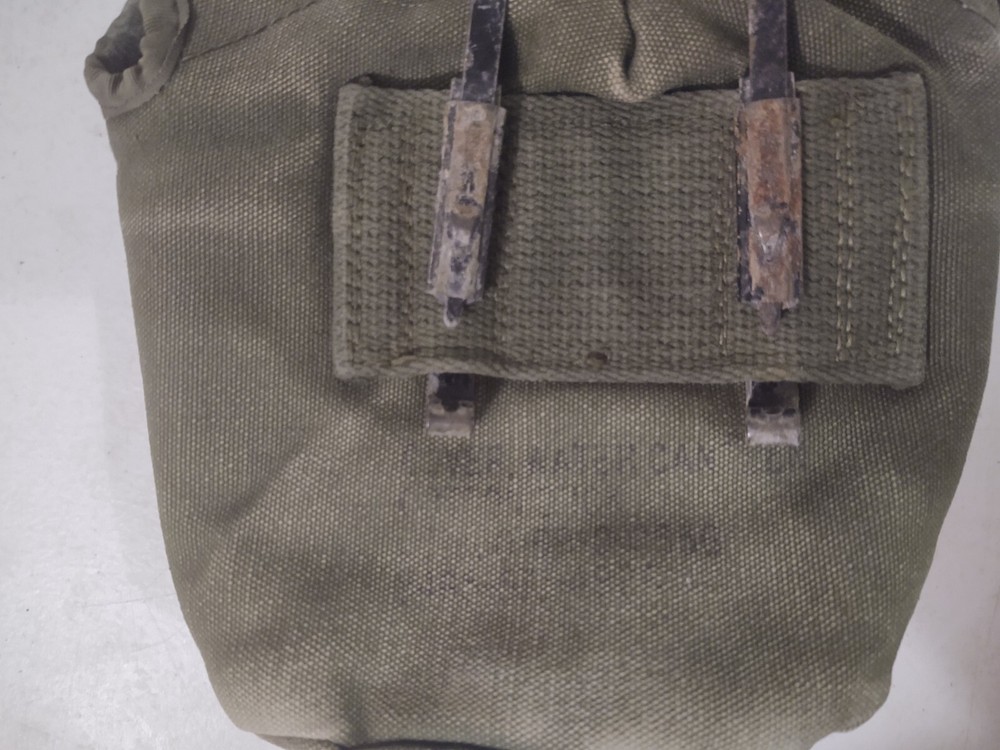 Vintage US Military Surplus Canteen Cover Broken Snap