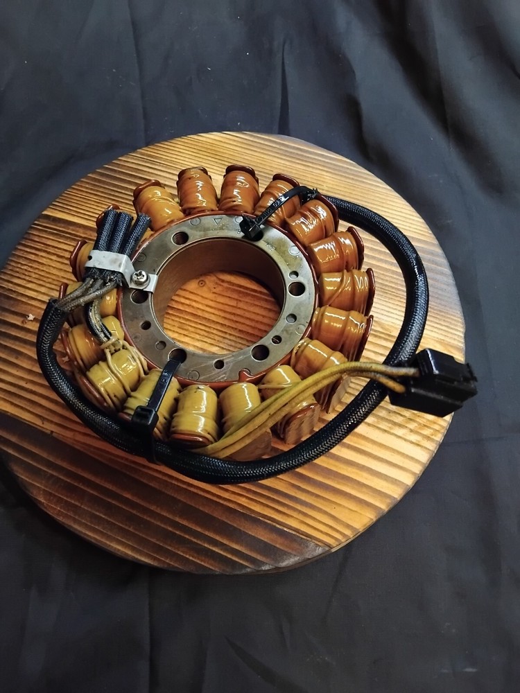 Suzuki VZ 800, m 800 original alternator, stator