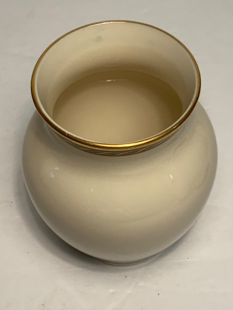 Vintage Lenox Monroe Pattern Vase 4.5 in.