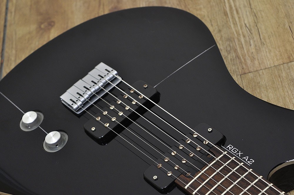 YAMAHA RGX A2