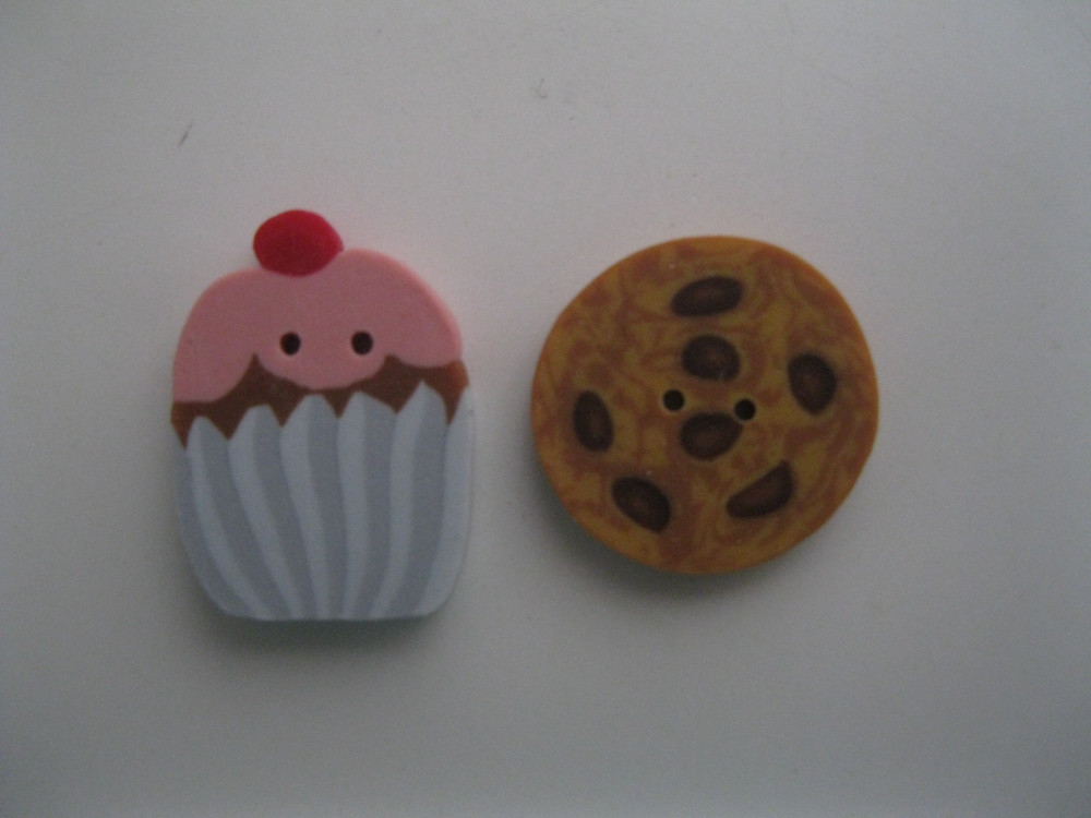 Just Another Button Company 10 Buttons NEW