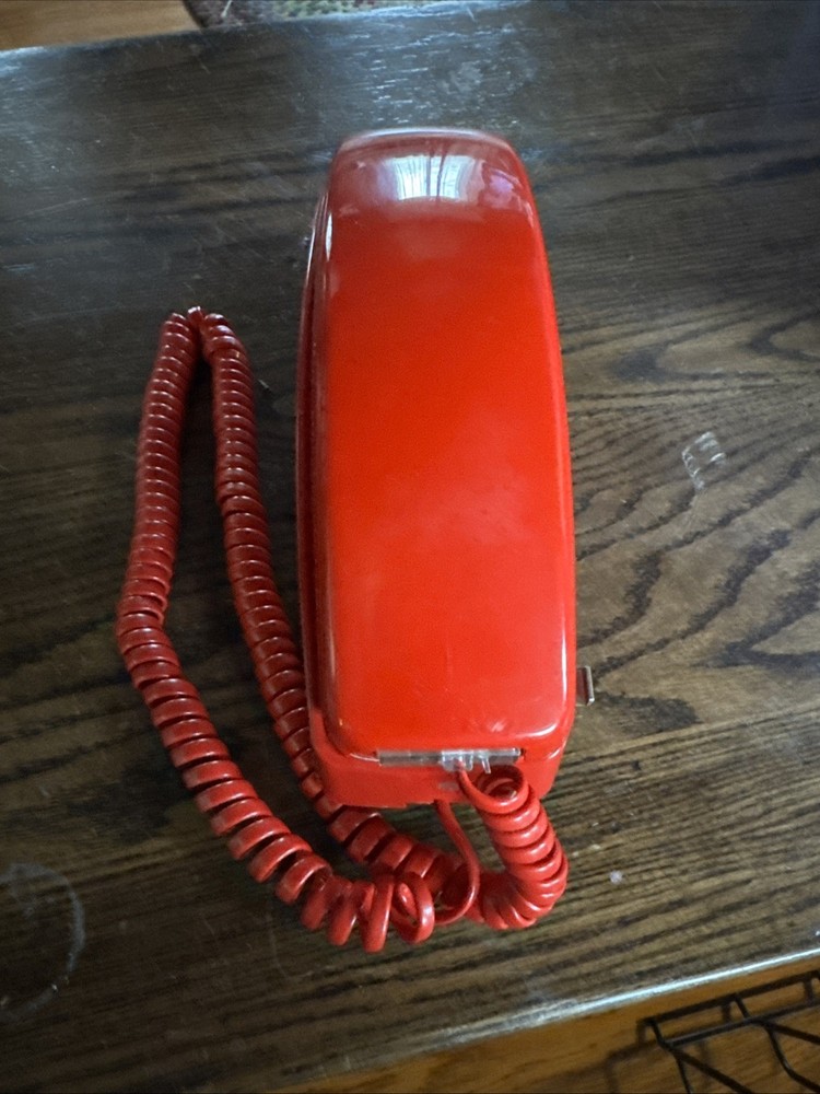 Vintage Red GTE Automatic Electric Wall Phone Push Button Retro Untested