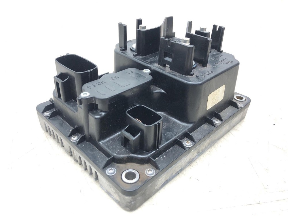 2014-2017 RANGE ROVER SPORT POWER DISTRIBUTION CONTROL MODULE DPLA-14F70-AB OEM