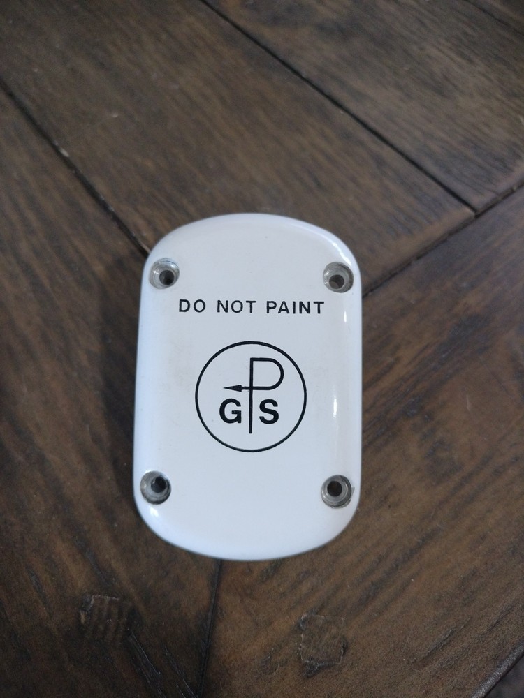 Garmin GPS Antenna  AT 575-9