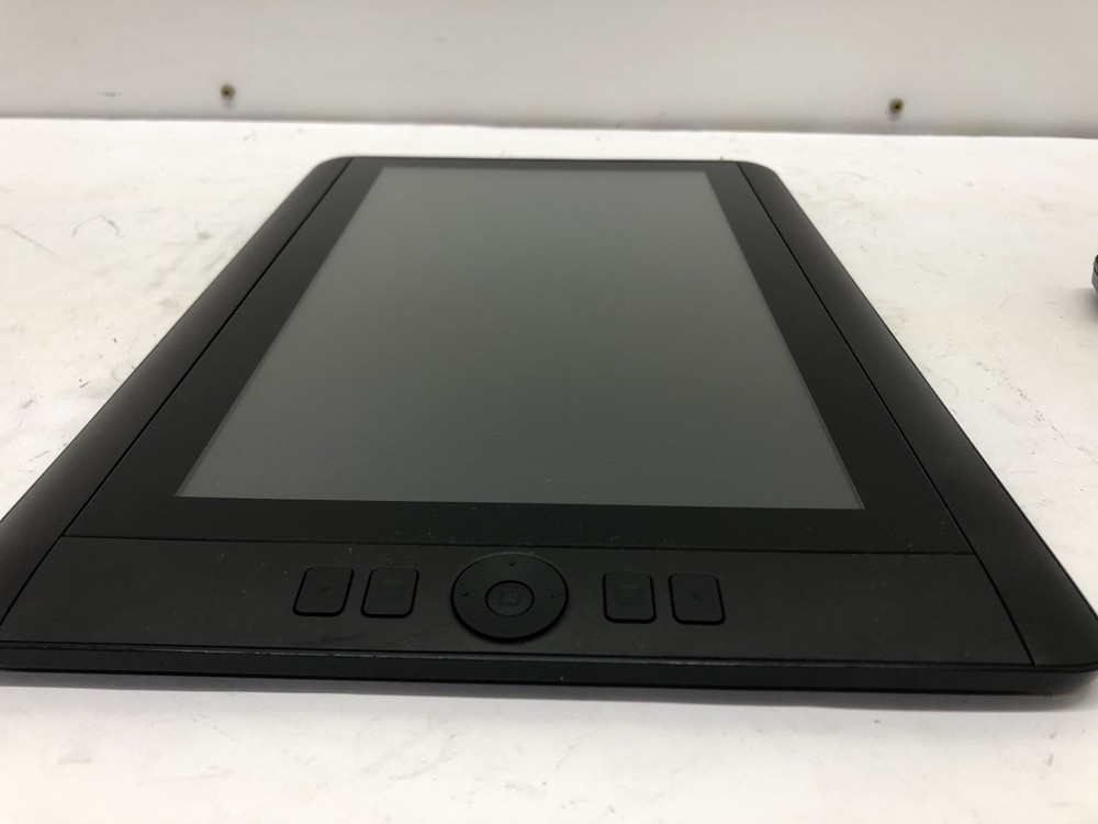 WACOM CINTIQ 13HD CREATIVE DISPLAY DRAWING TABLET, TESTED WORKING TABLET ONLY