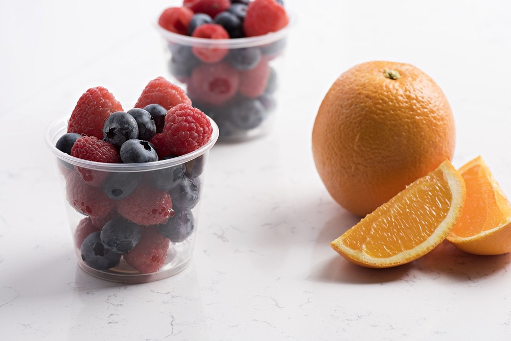 [100 Sets - 5.5 oz.] Plastic Disposable Portion Cups With Lids, Souffle Cups,