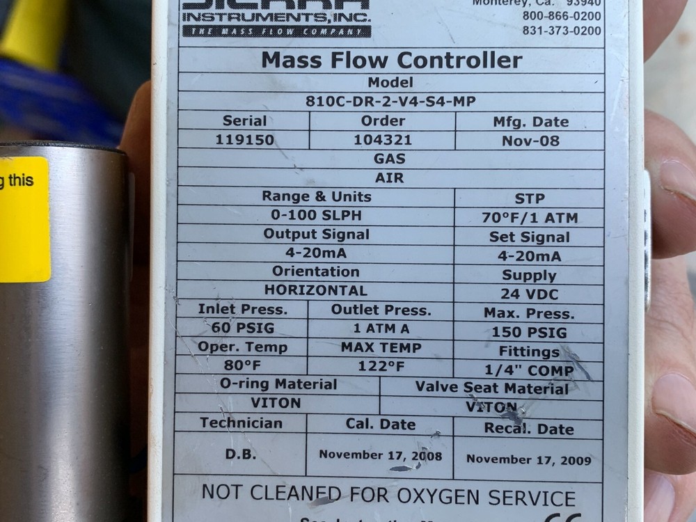 Sierra Mass Trak Mass Flow Controller 810C-DR-2-V4-S4-MP