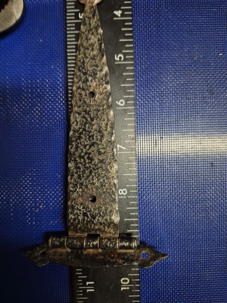 Antique 6.75" Cabinet Hinges, Rustic Hammered Style