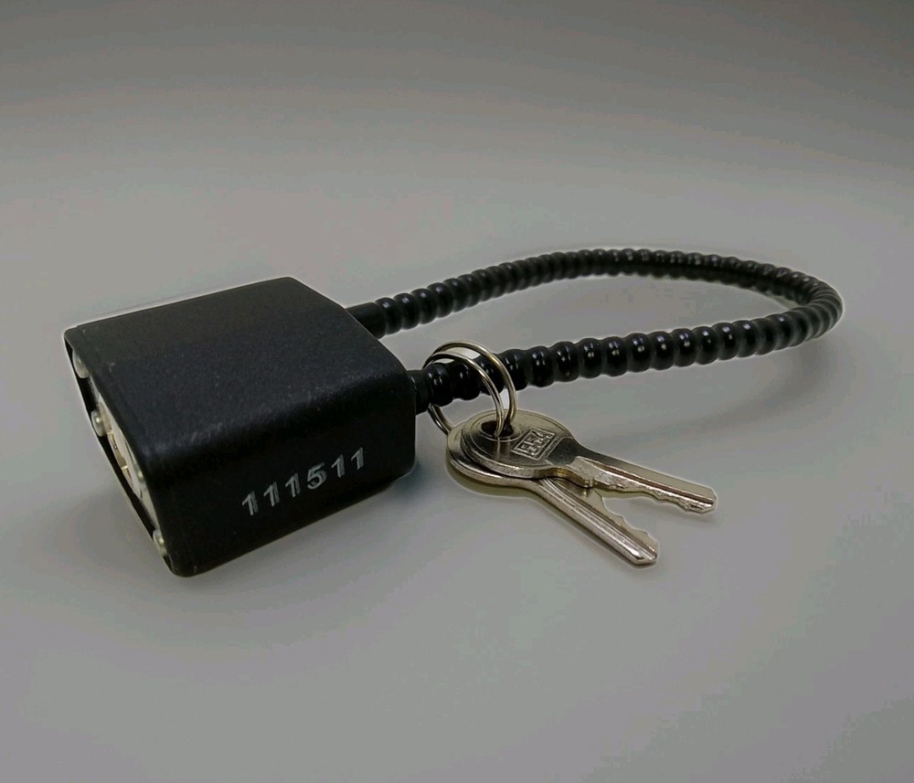 Gun Cable Lock 2 Keys Model # CL 885 with Instruction Sheet