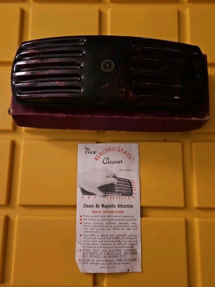 Vtg 1930-1940s Electro Static Cleaner Bakelite Turtle Shell w/Box