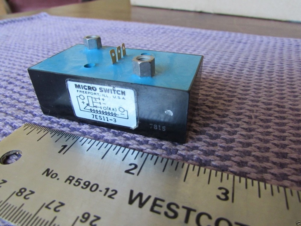 MICRO SWITCH Microswitch  7ES11-3 Made in USA