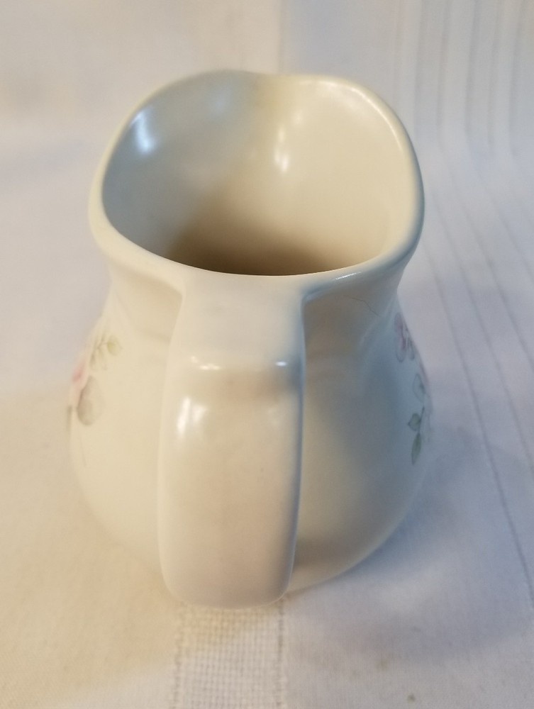 Pfaltzgraff TEA ROSE Creamer - Cream Pitcher 1010