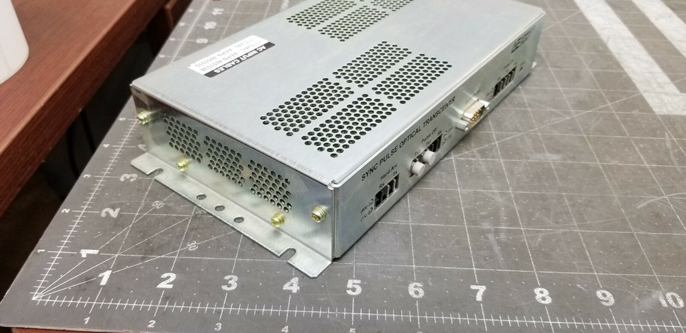 ADVANCED ENERGY SYNC PULSE OPTICAL TRANSCEIVER 3152027-000-D [A10B3]
