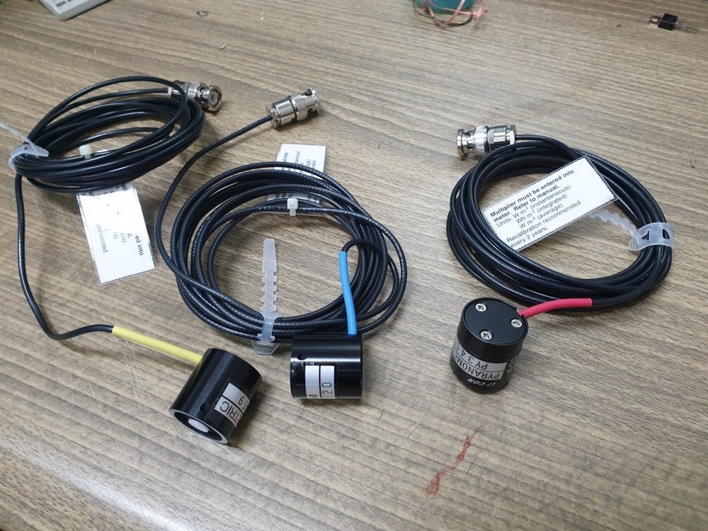 LI-COR LI-1400 Data Logger with 3 Sensors, Software Included