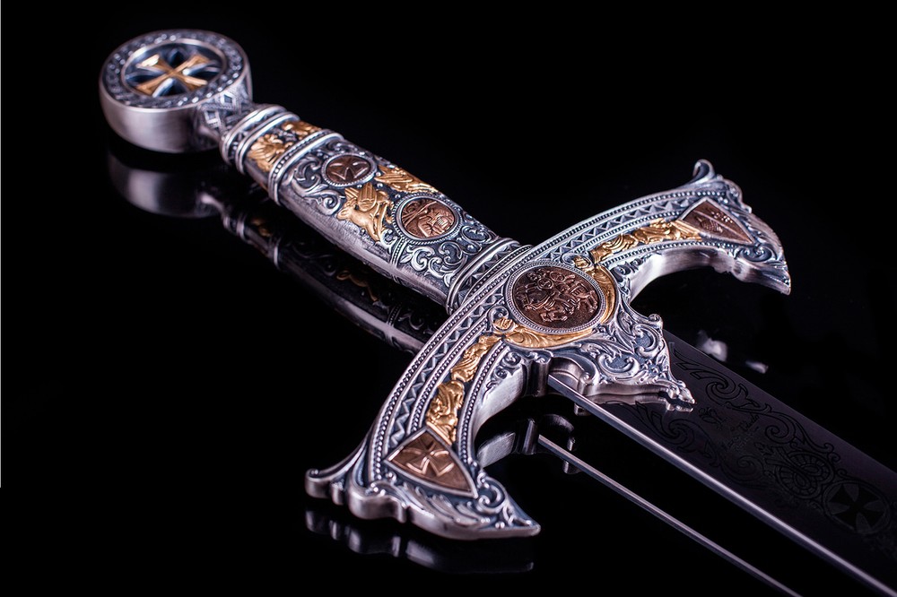 Marto - Silver Templar Sword with Gold