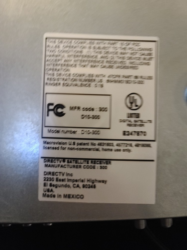 DirecTV Satellite Receiver Model D10-300 - W/Remote & Power Cord