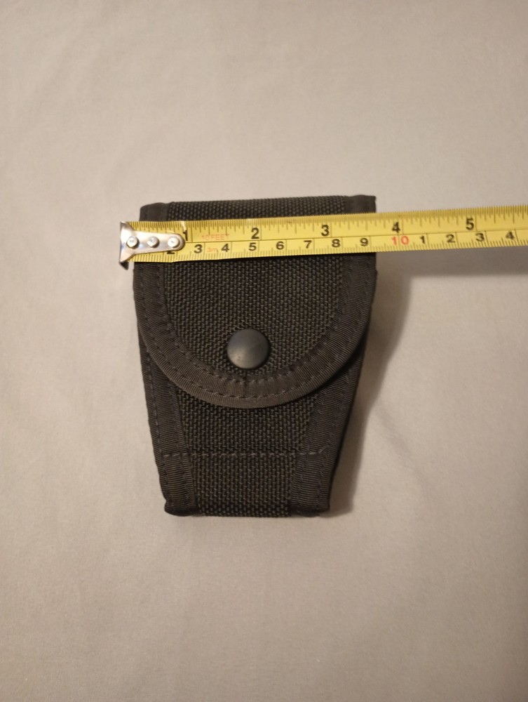 Bianchi International handcuff case