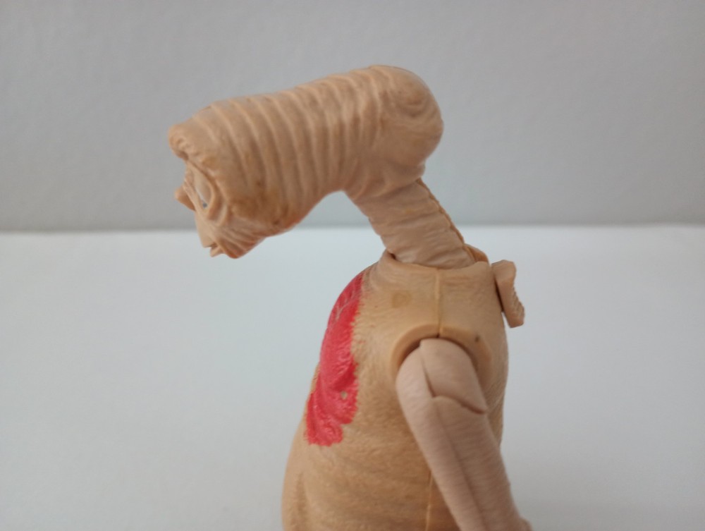 1982 E. T. Photo Button New in Package & Mechanical E.T. Plastic Figure