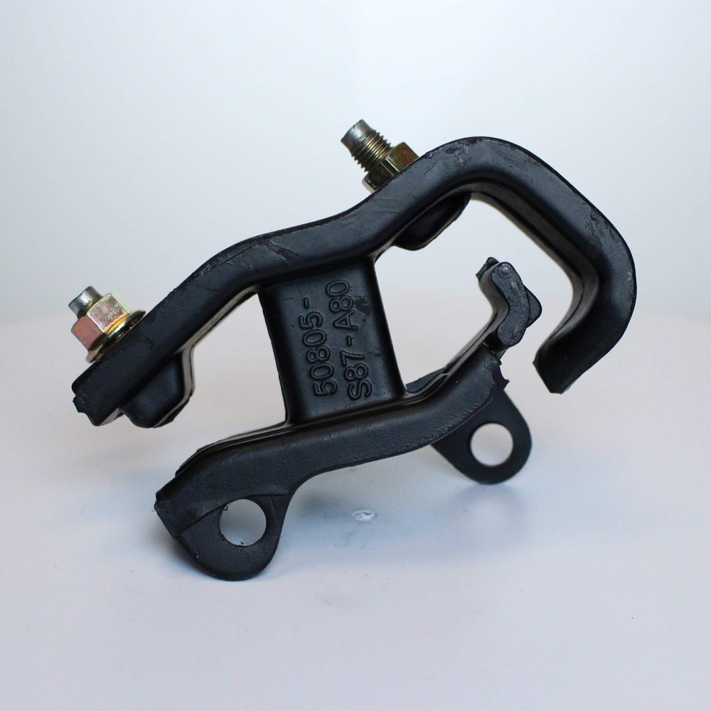 AED A6582 Front Transmission Mount