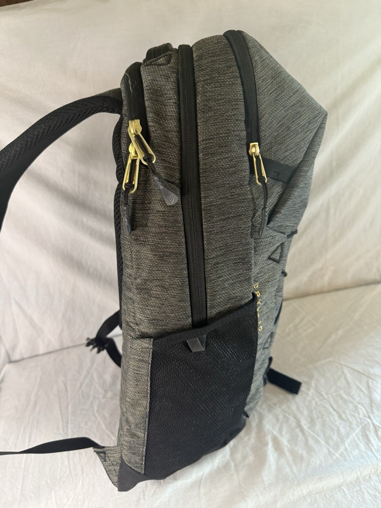 The North Face Cryptic Backpack Grey - New without Tags