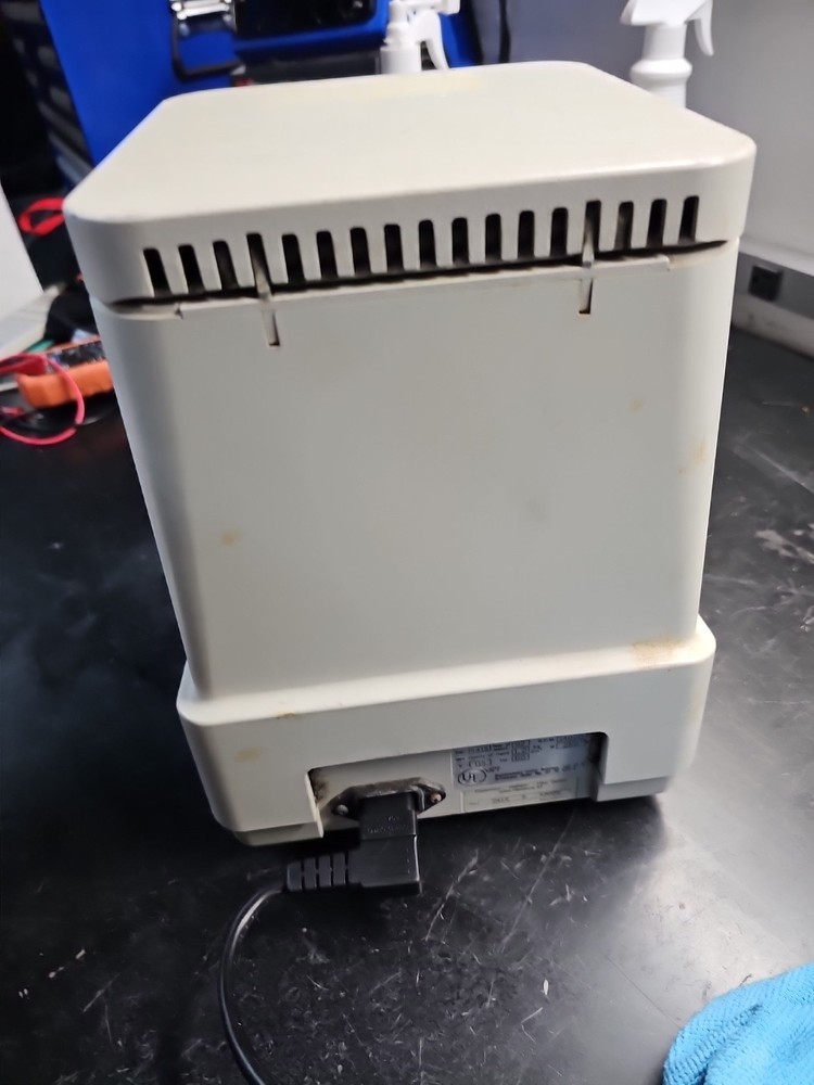 Eppendorf 5415C 115V Micro Centrifuge