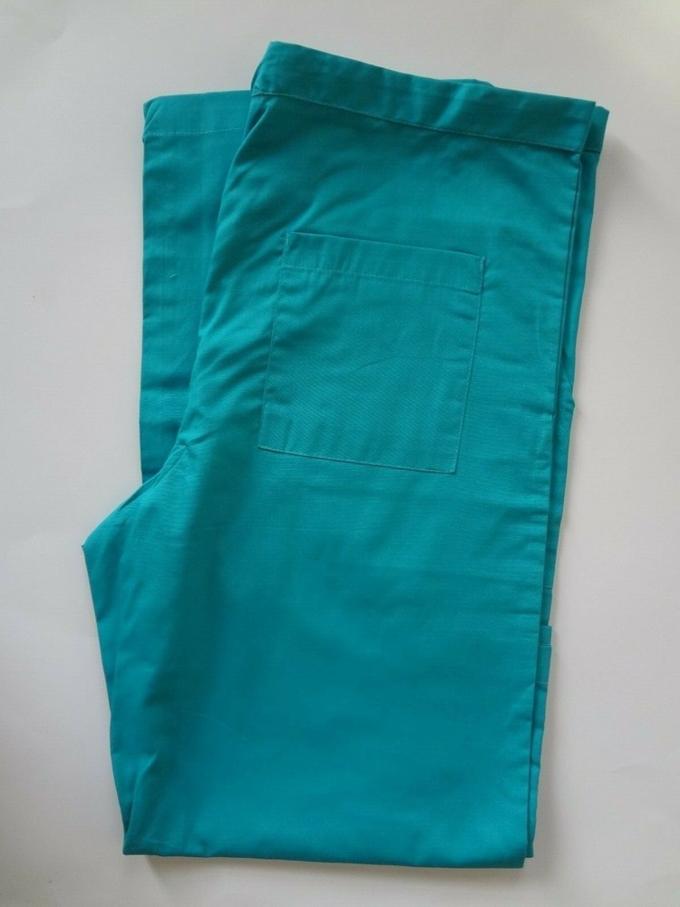 Featherhead - V-Neck Top & Straight Leg Pant Scrub Set - Size M