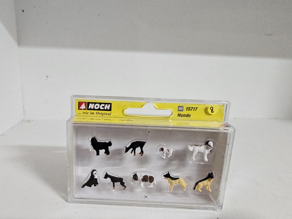 Noch Dogs 15717 HO SCALE
