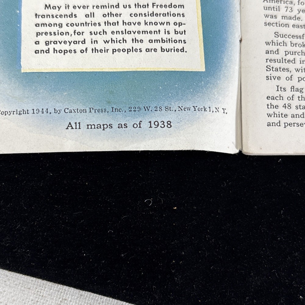Vintage 1944-45 WWII US Armed Forces Identification Booklets