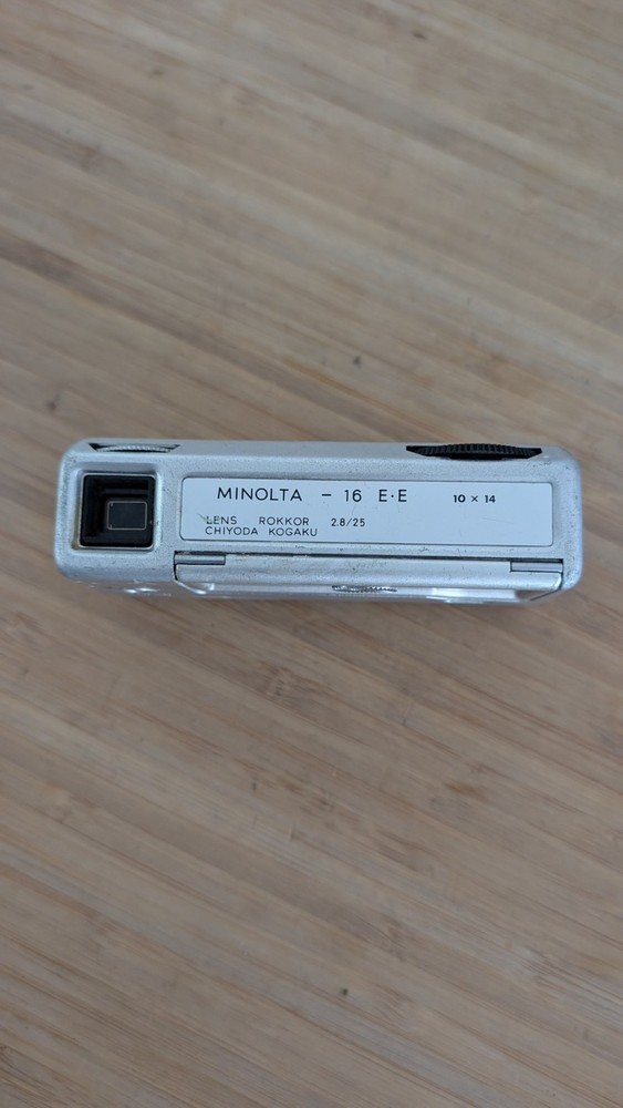 Vintage Minolta 16 E•E Mini Camera Untested
