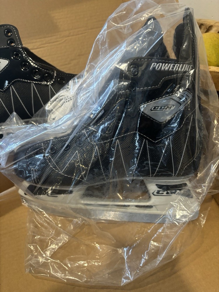 New CCM Powerline 650 Skates Size Senior 7