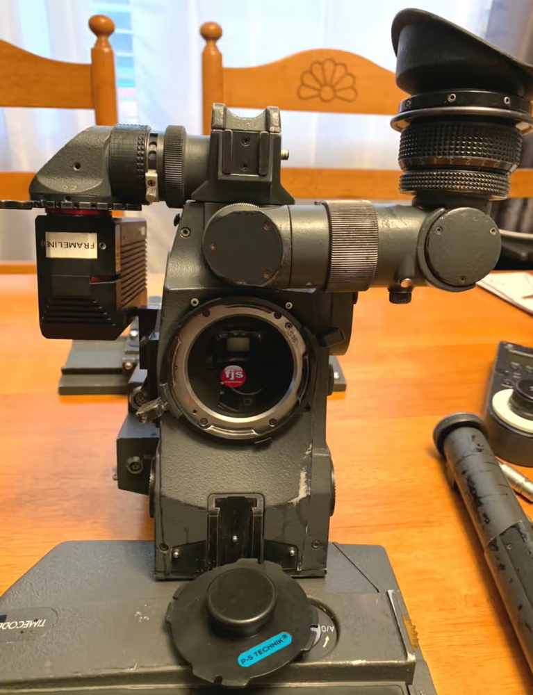 Arri SR 3 Advanced Super 16 Camera Package And Accessories