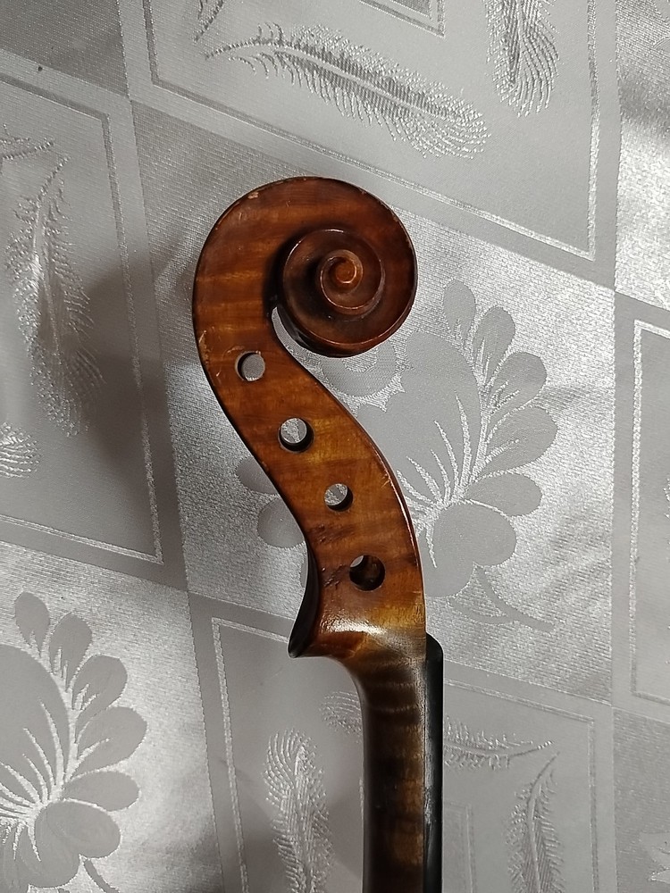 Antique William Spickers Violin