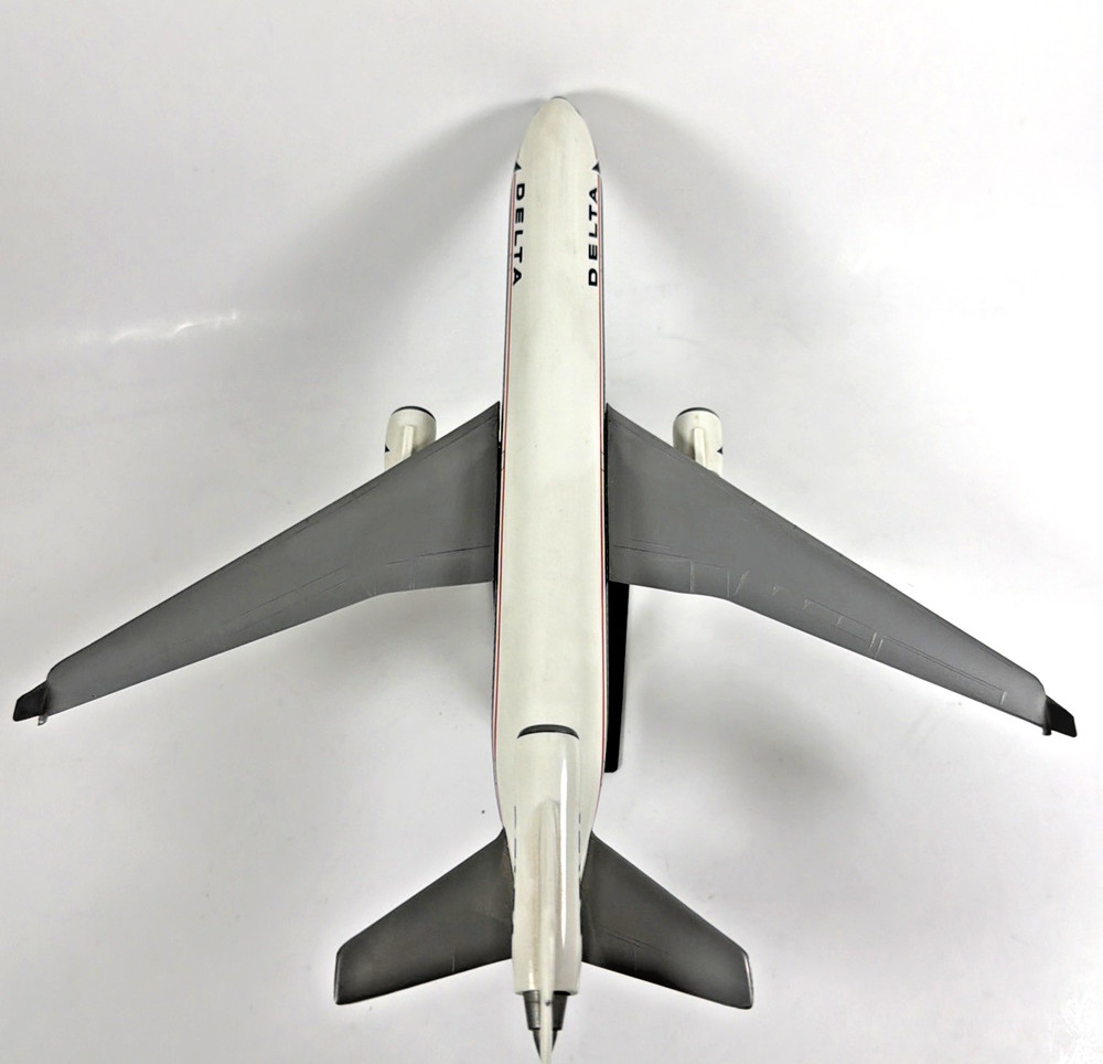 Delta Airlines DC-10 Airplane Model with Stand