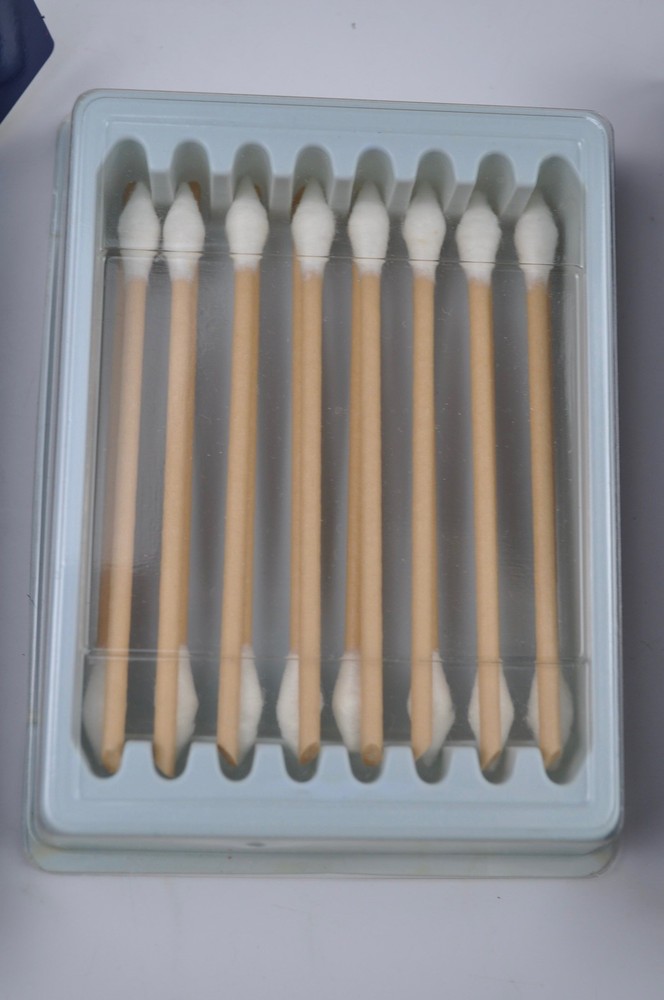 Vintage Q-tips Cosmetic Applicators, Unique Shape & Manicure Sticks